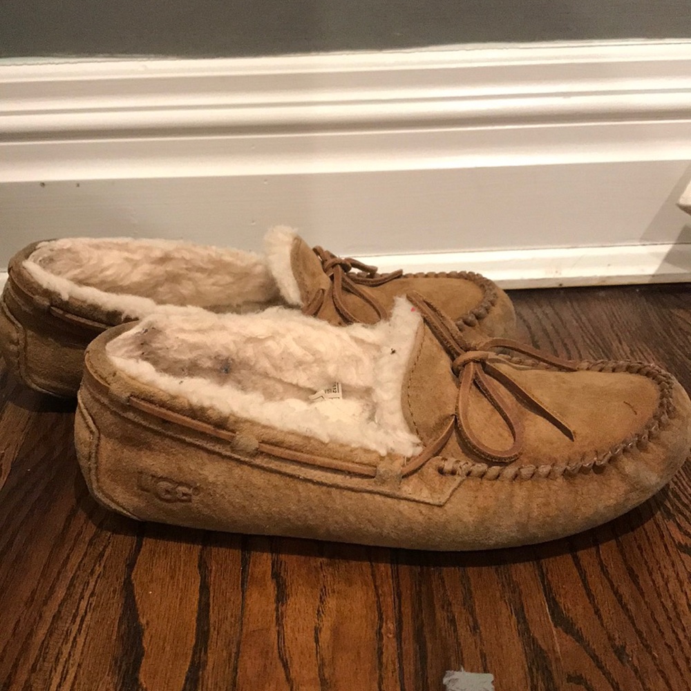 Tan ugg slippers